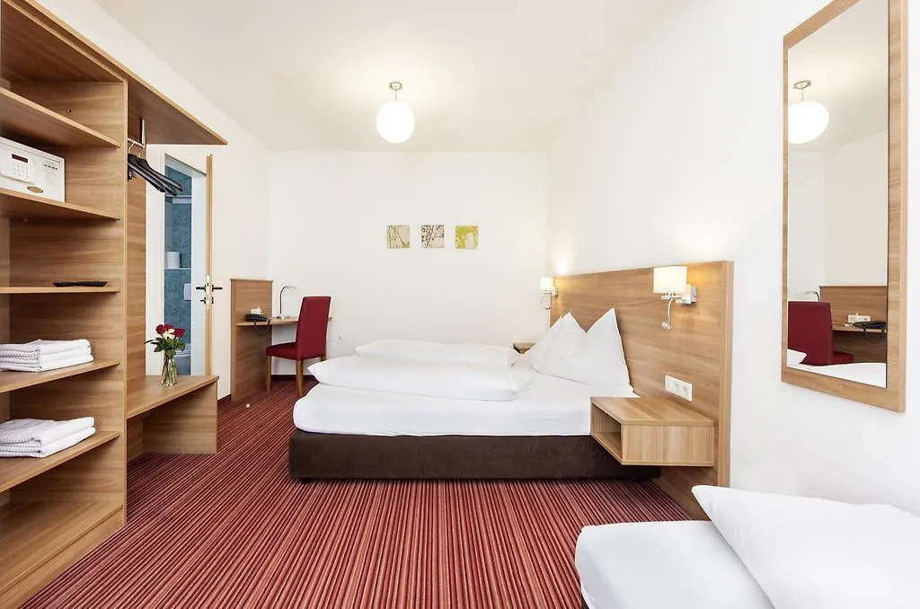 ***  Hotel Zach Innsbruck Austria