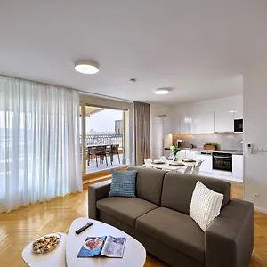 Aparthotel Downtown Rubesova ****