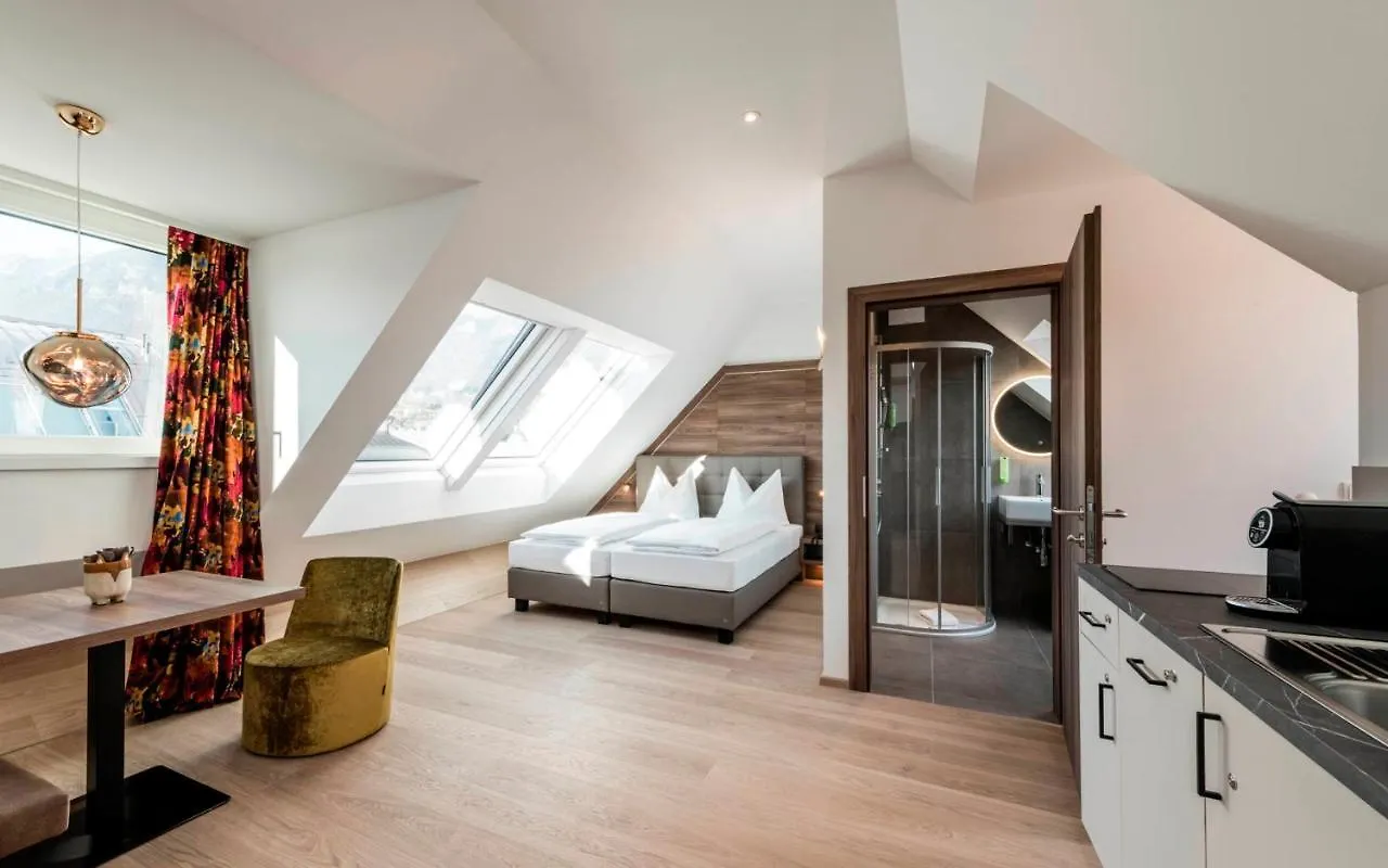 Boutique Hotel Zach Innsbruck 3*,